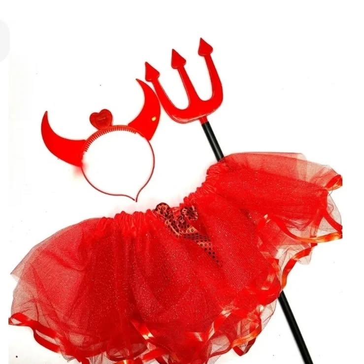 Set de diablita con corona y tridente